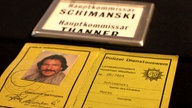 Dienstausweis des Tatort-Kommissars Horst Schimanski als Objekt in der Ausstellung „Im Fadenkreuz – 40 Jahre Tatort“ im Düsseldorfer Filmmuseum (2010)