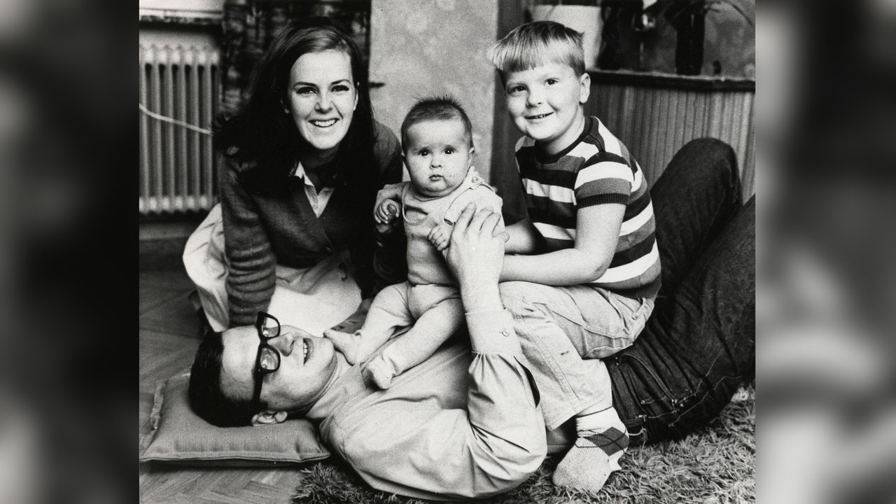 Anni-Frid Lyngstad mit Familie 1962