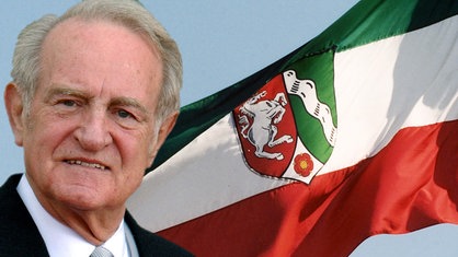 Bildmontage: Johannes Rau vor einer NRW-Flagge
