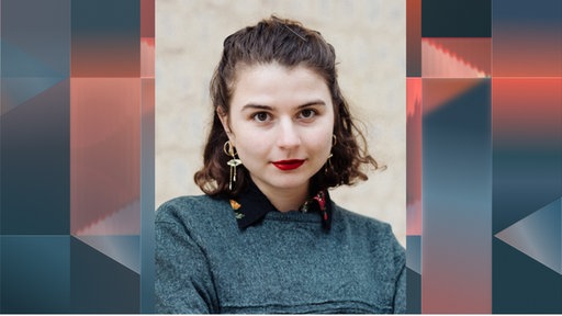 Özge İnan 