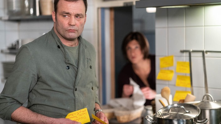 Lindenstraße-Folge 1714 Eiswürfel und andere Desaster