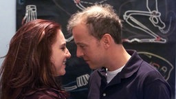 Jan und Iffi umarmen sich