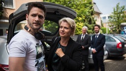 Lindenstraße-Folge 1686 Gute Reise, Hans
