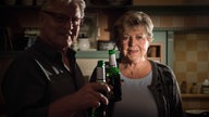 Lindenstraße-Folge 1607 "Masken ab"