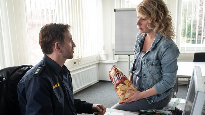 Lindenstraße-Folge 1726 Schattenboxen