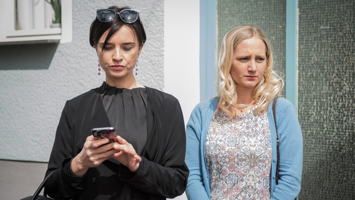 Lindenstraße-Folge 1684 Who the fuck is Tante Hintrud?