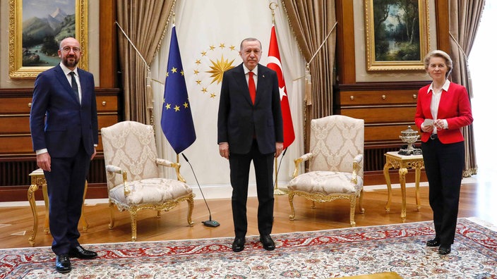 EU-Ratspräsident Charles Michel, der türkische Präsident Recep Tayyip Erdogan und EU-Kommissionspräsidentin Ursula von der Leyen in Ankara
