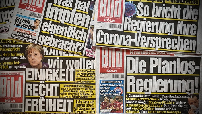 Verschiedene Ausgaben der BILD-Zeitung