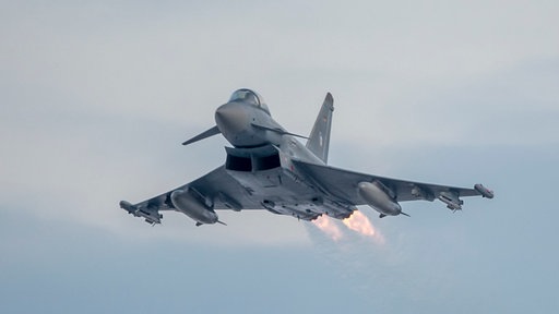 Ein Eurofighter des Taktischen Luftwaffengeschwaders 74 der deutschen Luftwaffe