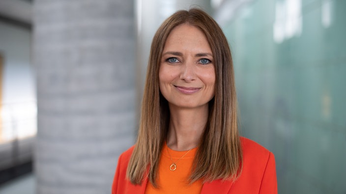 Porträt von Claudia Reiser
