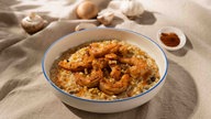 Pilzrisotto mit gebratenen Gewürz-Garnelen 
