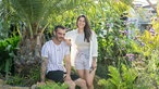 Andre und Jacky Uda in ihrem Garten.
