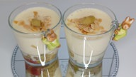 Zabaione mit Rhabarberkompott