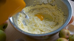 Rührteig, Zubereitung in Rührschüssel