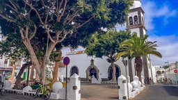 Ein Platz in der Altstadt von Arrecife.