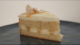 Backduell: Zitronen-Kokos-Torte gegen Limoncello-Törtchen