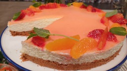 Blutorangentorte mit Blutorangen-Curd 