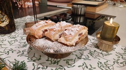 Bratapfel-Biskuitrolle