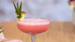 Cocktailtrends in Pink: Pink Piña Colada und Pink Gin Flutter