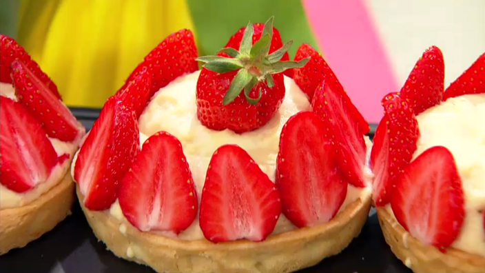 Erdbeertörtchen mit bayerischer Creme