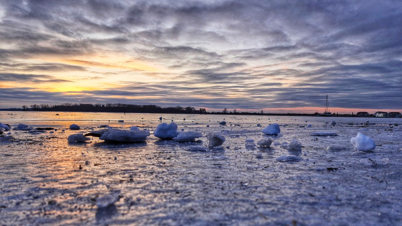 Foto Winterspaziergang von Nadine Reichwald