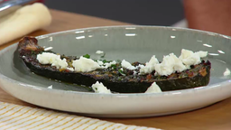 Gebackene Zucchini mit Honig-Knoblauch-Butter