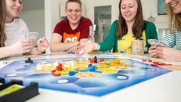 Gesellschaftsspiele – Tipps für die Adventszeit