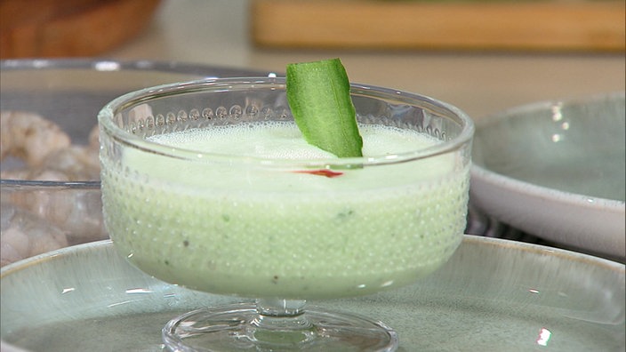 asiatische Gurkensuppe