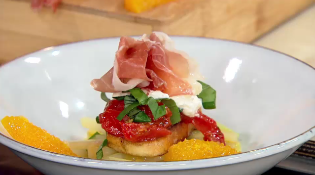 Kohlrabisalat mit Orangenvinaigrette und Tomaten-Tatar