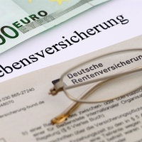 Lebens-und Rentenversicherung Symbolbild