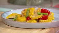 Frischer Maissalat nach thailändischer Art