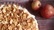 Mamas Apfelweinkuchen von Theresa Knipschild