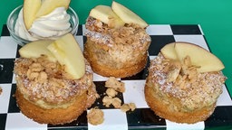 Apfeltörtchen mit Knusperstreuseln