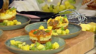 Mini Cheesecakes mit Ananas und Passionsfruchtkaramell