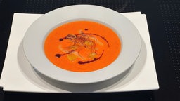 Paprika-Cremesüppchen mit Chili