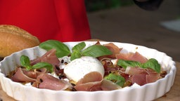 Pfirsisch-Buratta-Salat
