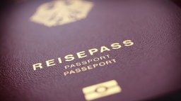 Auf dem Bild ist ein deutscher Reisepass in Nahaufnahme zu sehen.