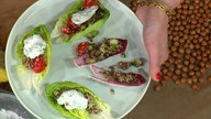 Romanasalat Wraps mit Quinoa-Salat