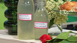 Holunderblütensirup