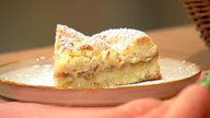 Zuckerreduzierter Vanillekipferl-Birnenkuchen