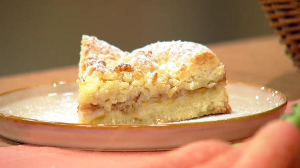 Zuckerreduzierter Vanillekipferl-Birnenkuchen
