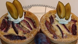 Zwetschgentörtchen mit Mascarponeguss