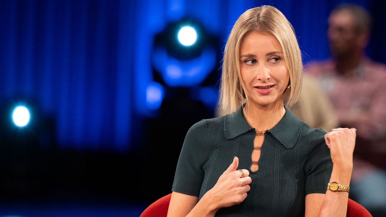 Alina Bock 