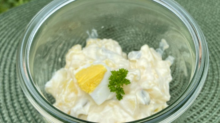 Conny Nebling-Stamm: Omas schmantiger Kartoffelsalat. 