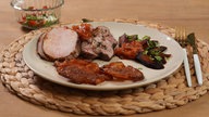 Sous-vide-gegarter Schweinerücken, Secreto-Steak-Streifen, Smashed Potatoes