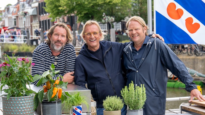  v.l.n.r. Skipper Kai Linnenbrügger, Frank Buchholz und Björn Freitag