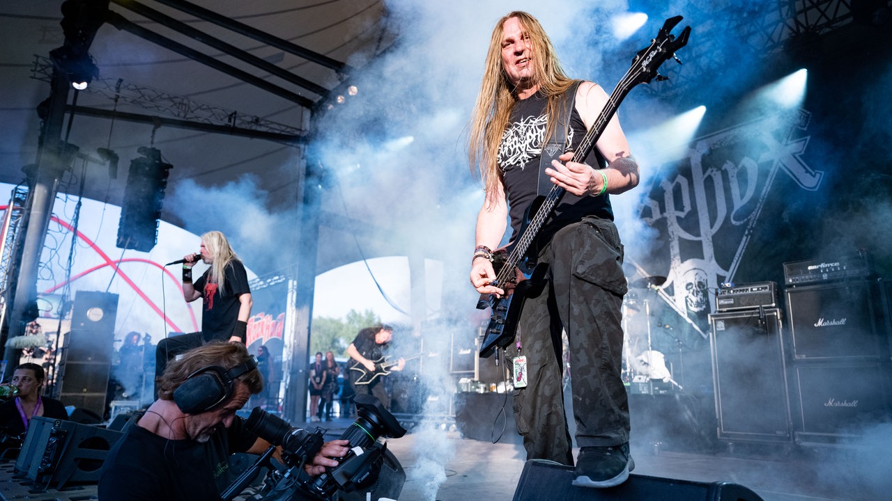 Asphyx