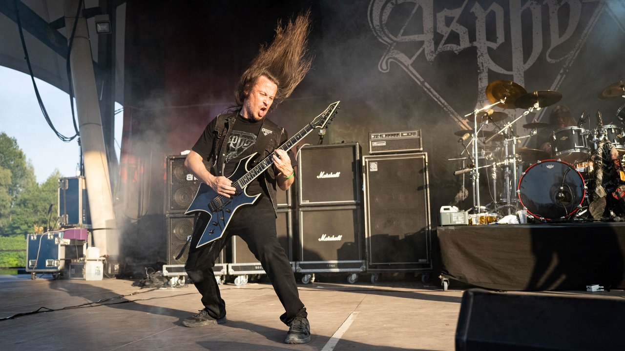 Asphyx