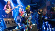 Shirley Davis & The Silverbacks