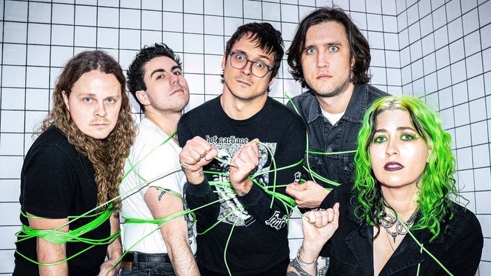 Frankie and the Witch Fingers